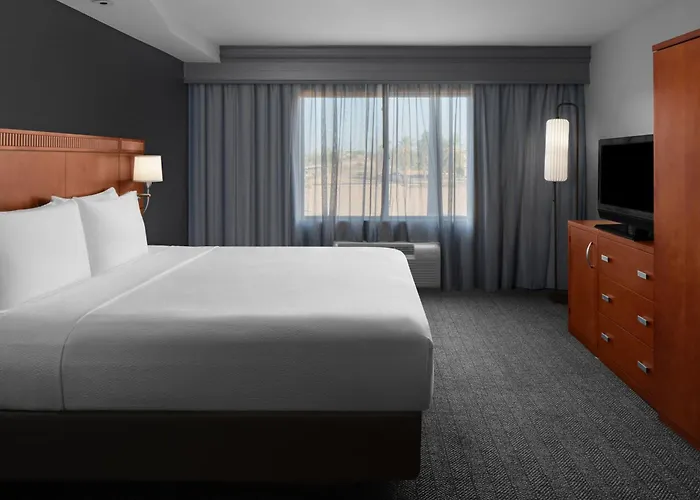 Courtyard By Marriott West/avondale 3* Phoenix
