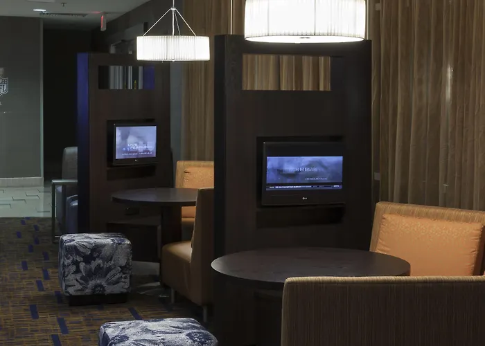 Hotel Courtyard By Marriott West/avondale 3*