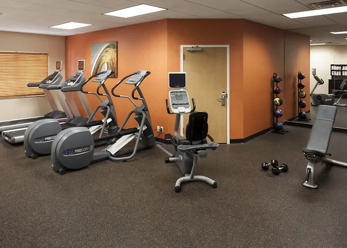Courtyard By Marriott West/avondale