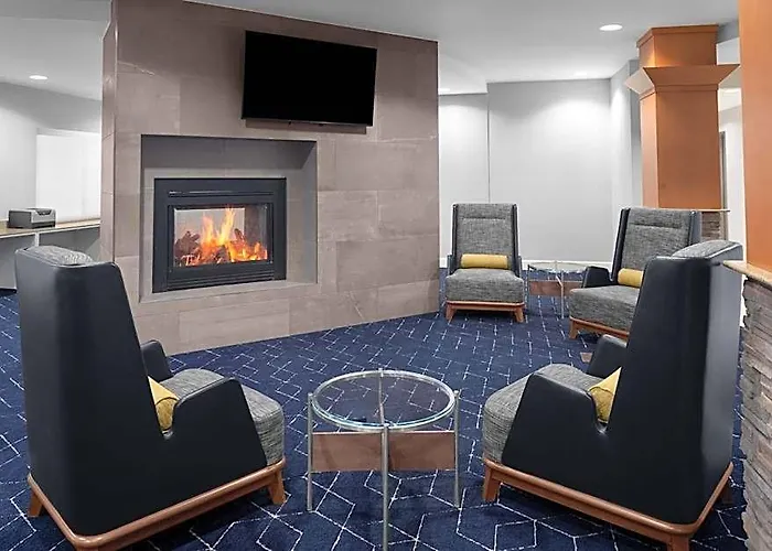 Courtyard By Marriott West/avondale